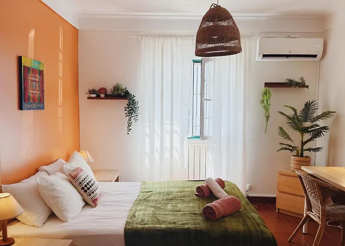 Coastal Garden Paradise Retreat- 6 Min From The Charneca (Setubal)