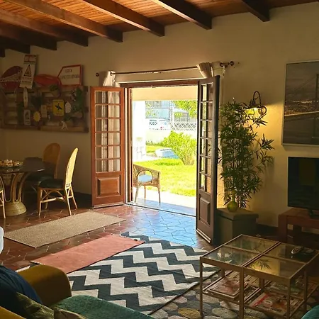 Coastal Garden Paradise Retreat- 6 Min From The * Charneca (Setubal)