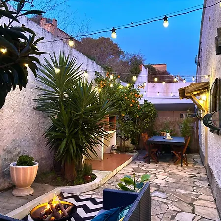 Coastal Garden Paradise Retreat- 6 Min From The Guest house Charneca (Setubal)