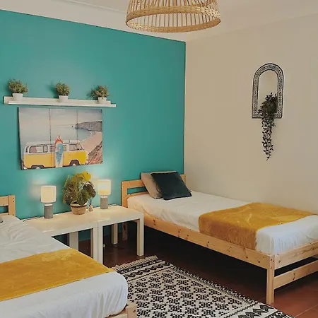 Guest house Coastal Garden Paradise Retreat- 6 Min From The *