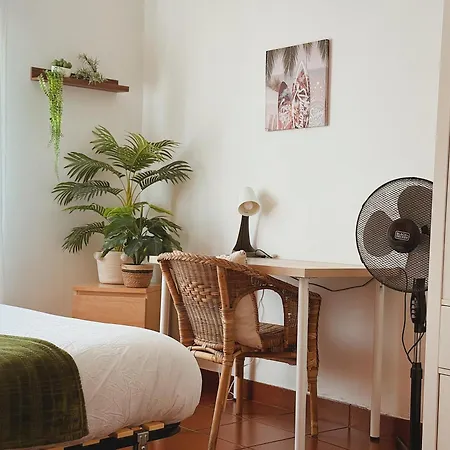 Guest house Coastal Garden Paradise Retreat- 6 Min From The Charneca (Setubal)